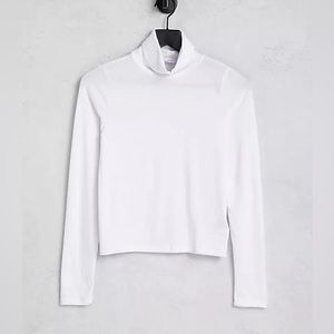 Cotton On - White Long Sleeve Turtle Size:M